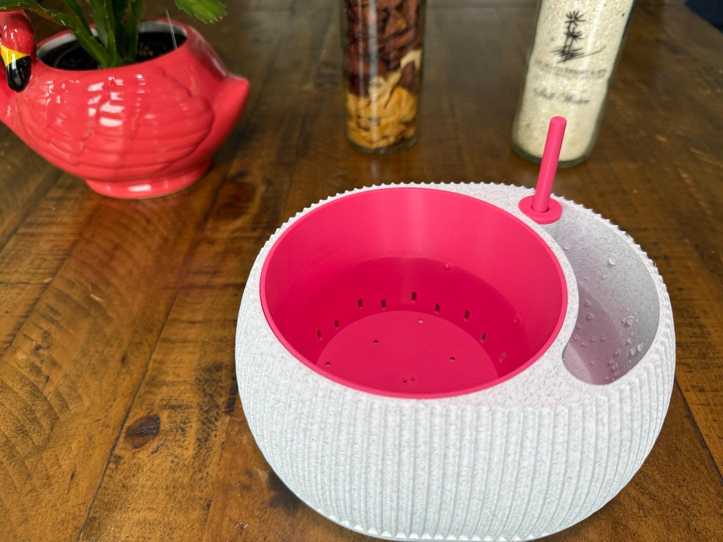 Elegant Self-Watering Planter with Clear Water Gauge